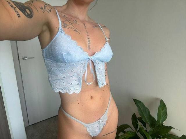 Mum looking to be fucked good(no charges) - Image 2